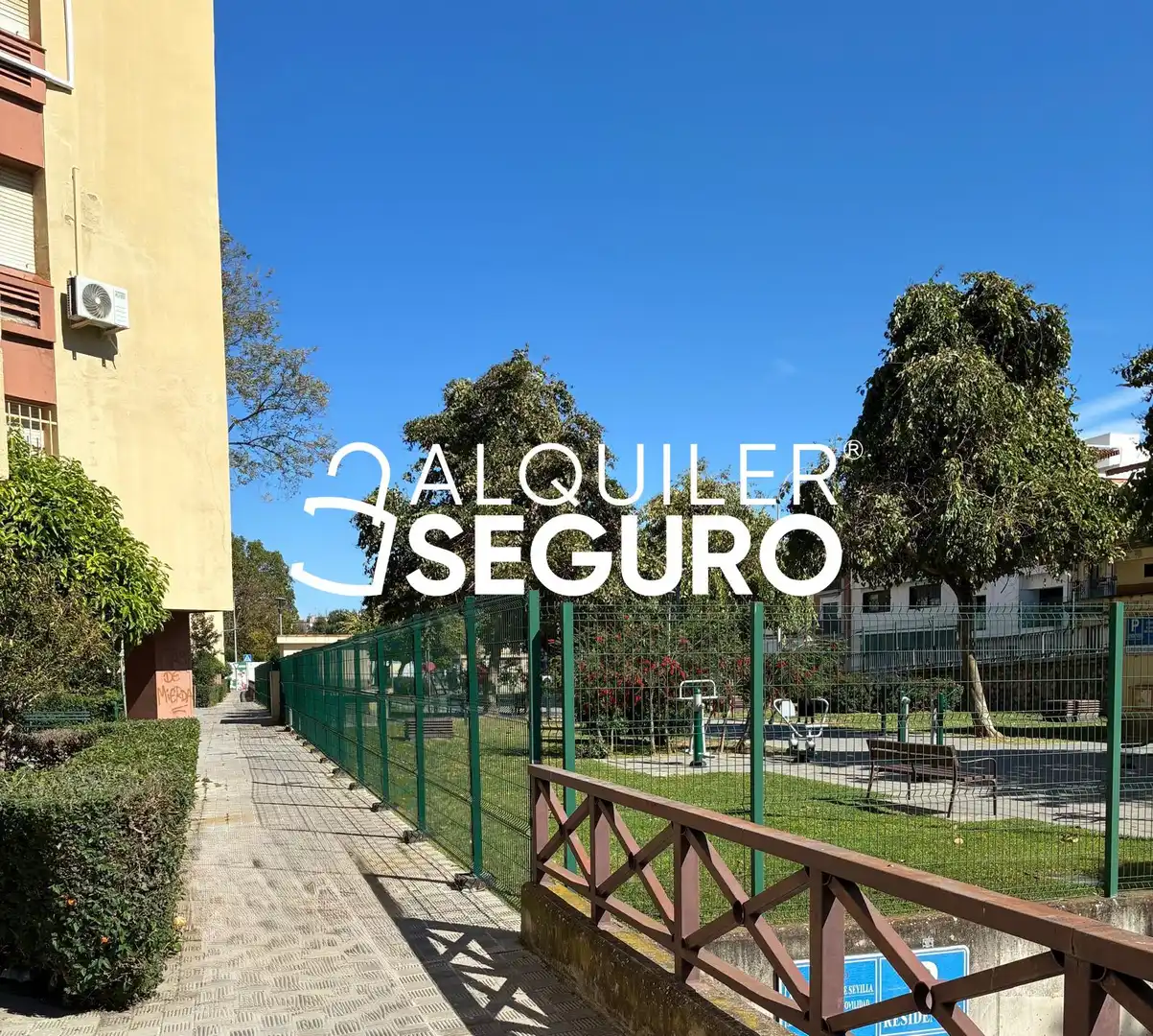 Vista exterior de Piso de alquiler en Triana