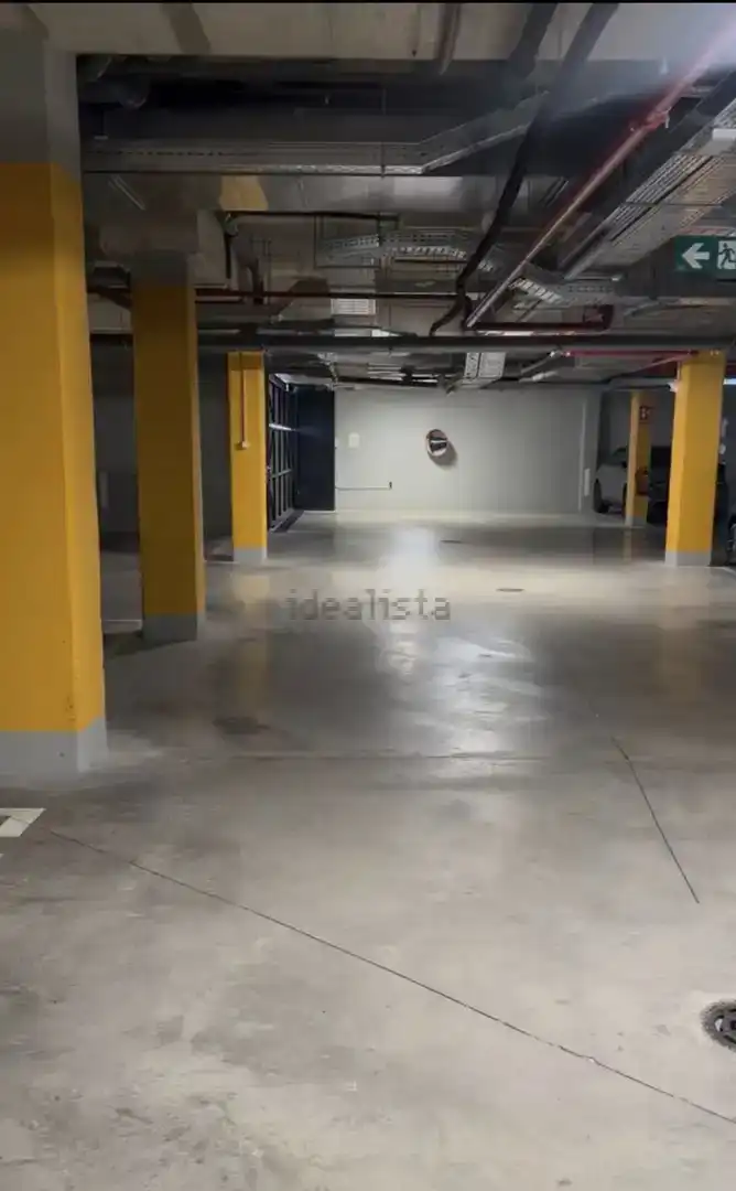 Parking de Piso en venta en Madrid con Aire acondicionado, Jardín privado y Parquet