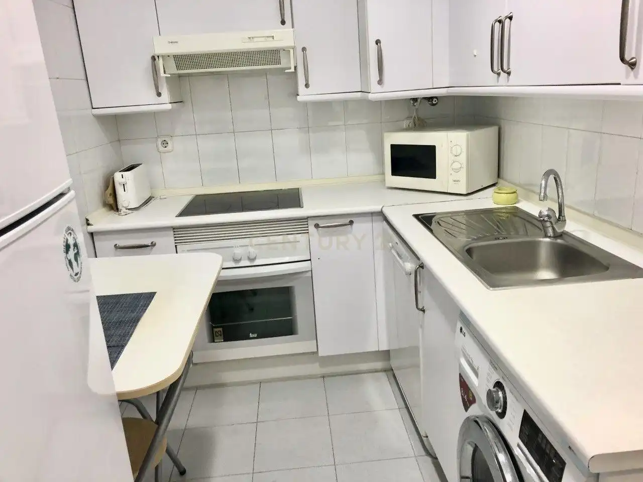Kitchen of Apartments for rent in Madrid  with Air Conditioner, Furnished and Oven