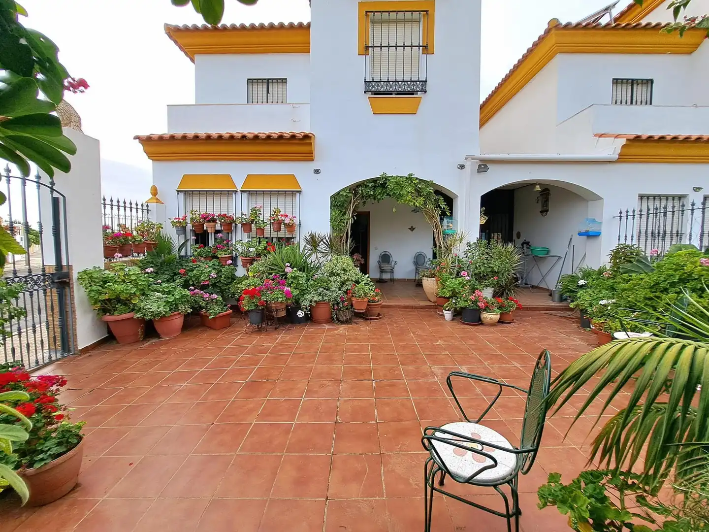 Einfamilien-Reihenhaus zum Verkauf in Calle 21400, Ayamonte ciudad