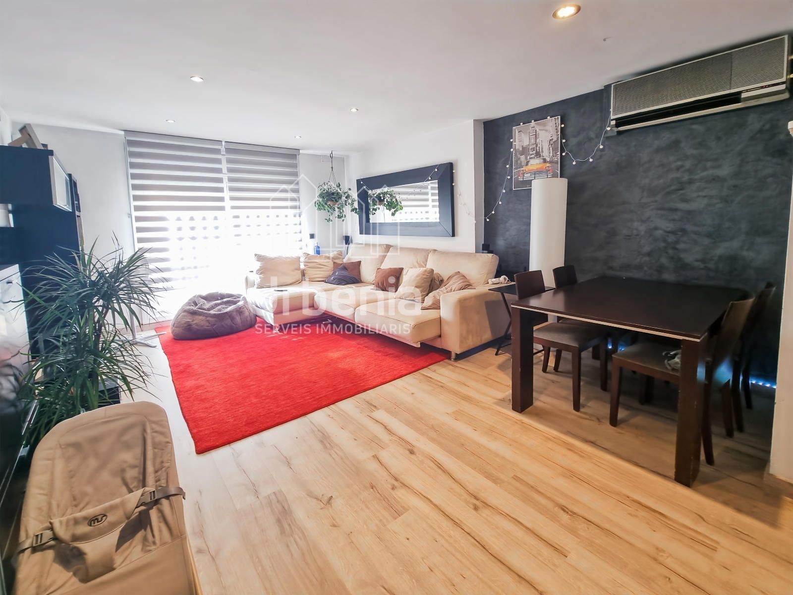 Living room of Flat for sale in Mataró  with Air Conditioner, Heating and Terrace