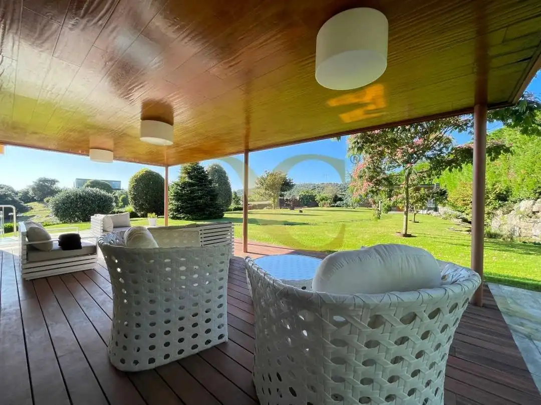 Terrace of Houses for rent in Santa Cruz de Bezana  with Air Conditioner, Heating and Private garden