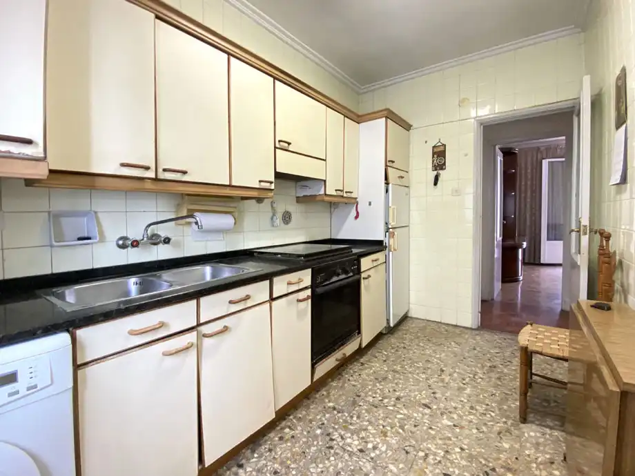 Kitchen of Flat for sale in Vitoria - Gasteiz  with Heating, Terrace and Storage room