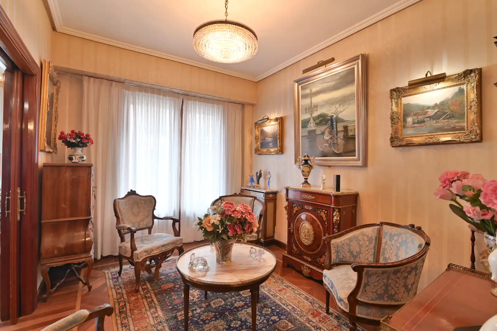 Sala de estar de Piso en venta en Bilbao  con Calefacción y Balcón
