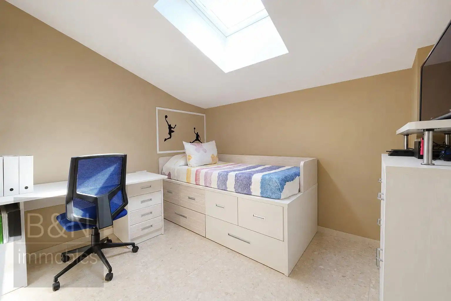 Bedroom of Duplexes for sale in Sabadell  with Air Conditioner, Heating and Terrace