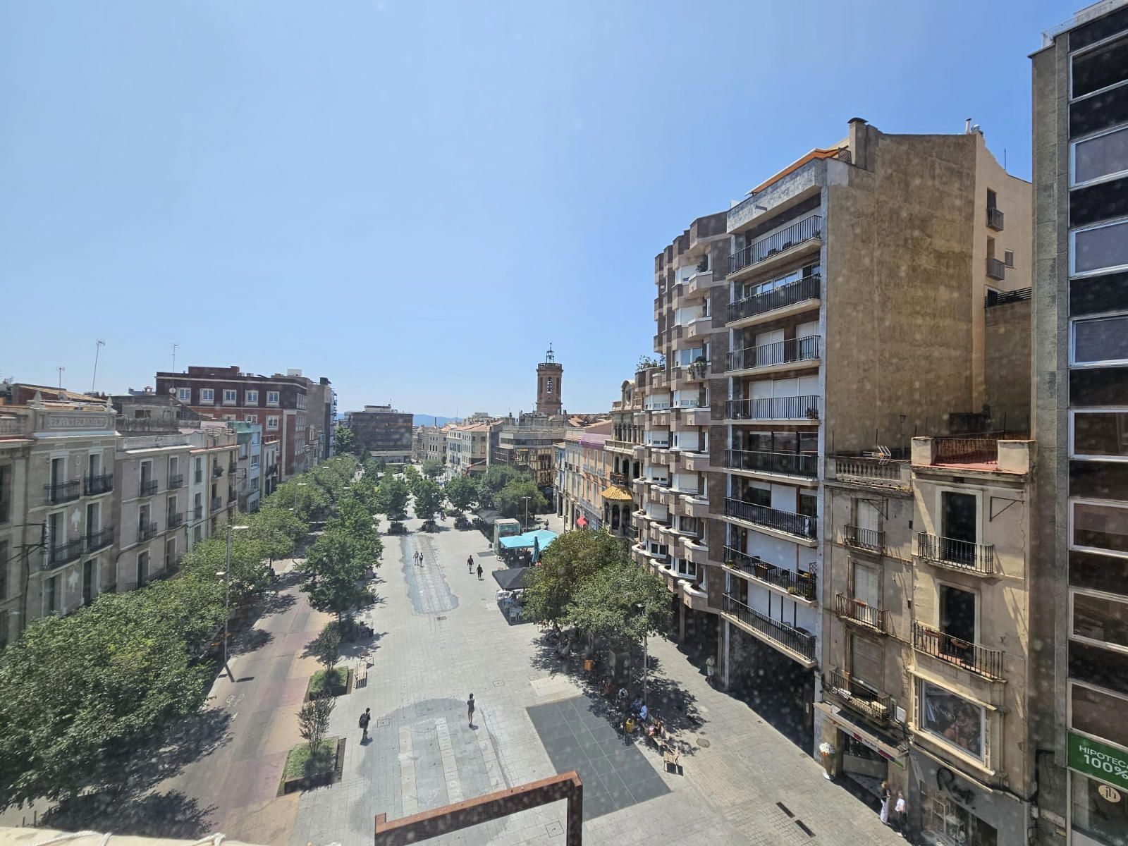 Exterior view of Flat for sale in Sabadell  with Air Conditioner and Terrace