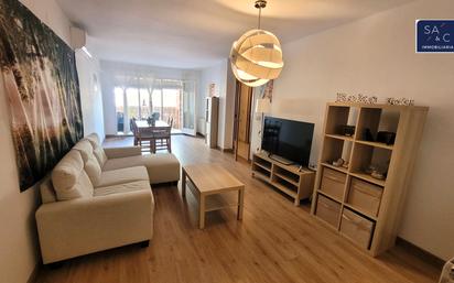 Living room of Flat for sale in Reus  with Heating, Parquet flooring and Oven