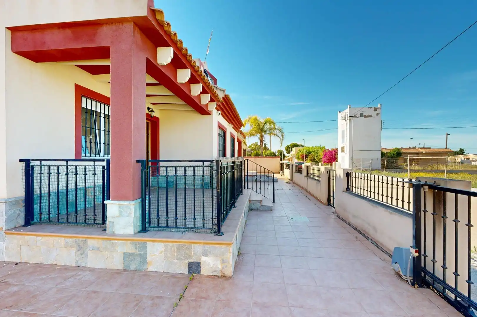 Vista exterior de Casa adosada en venta en Cartagena con Terraza, Trastero y Balcón