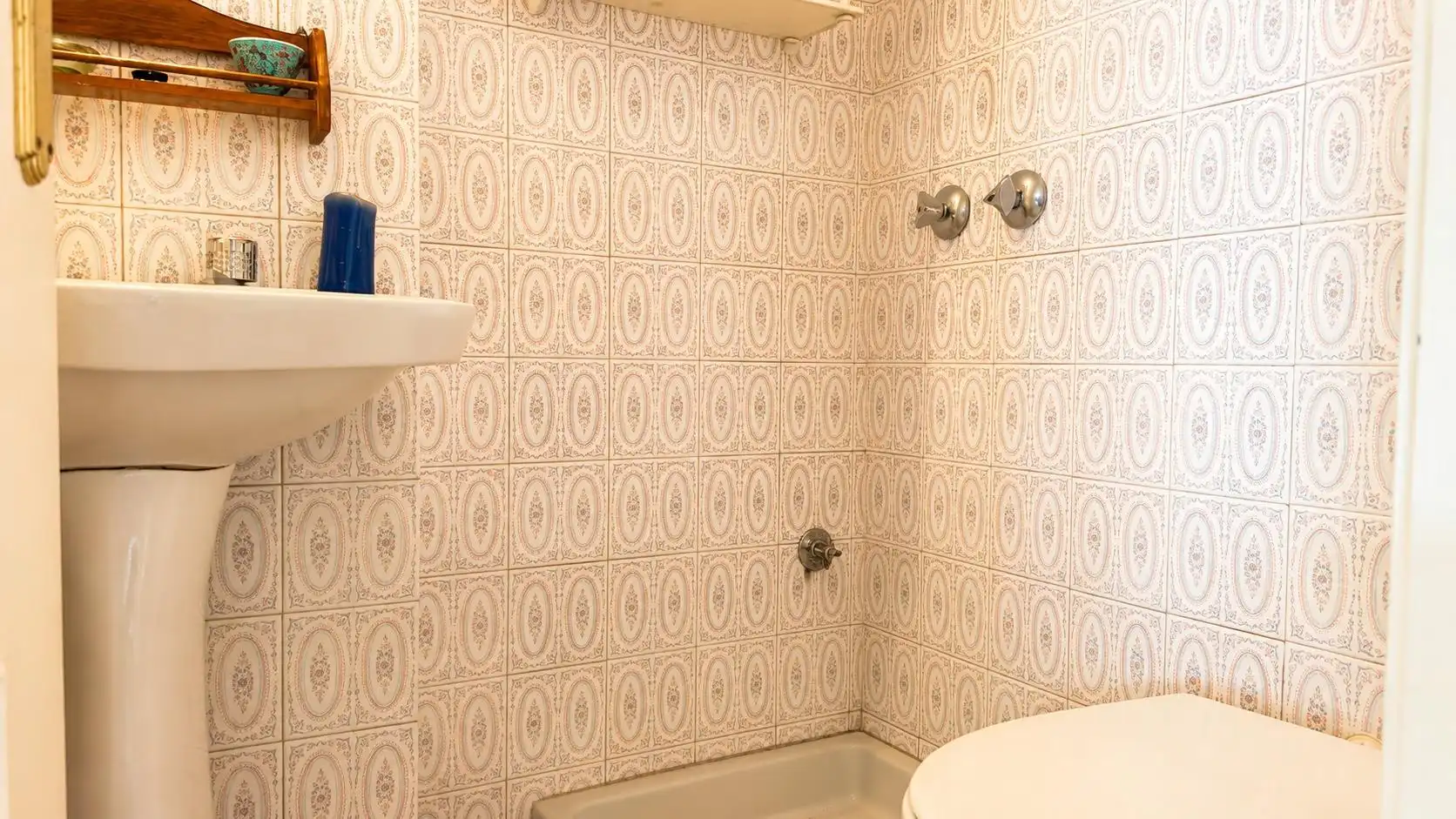 Badezimmer von Wohnung zum Verkauf in Comillas (Cantabria)