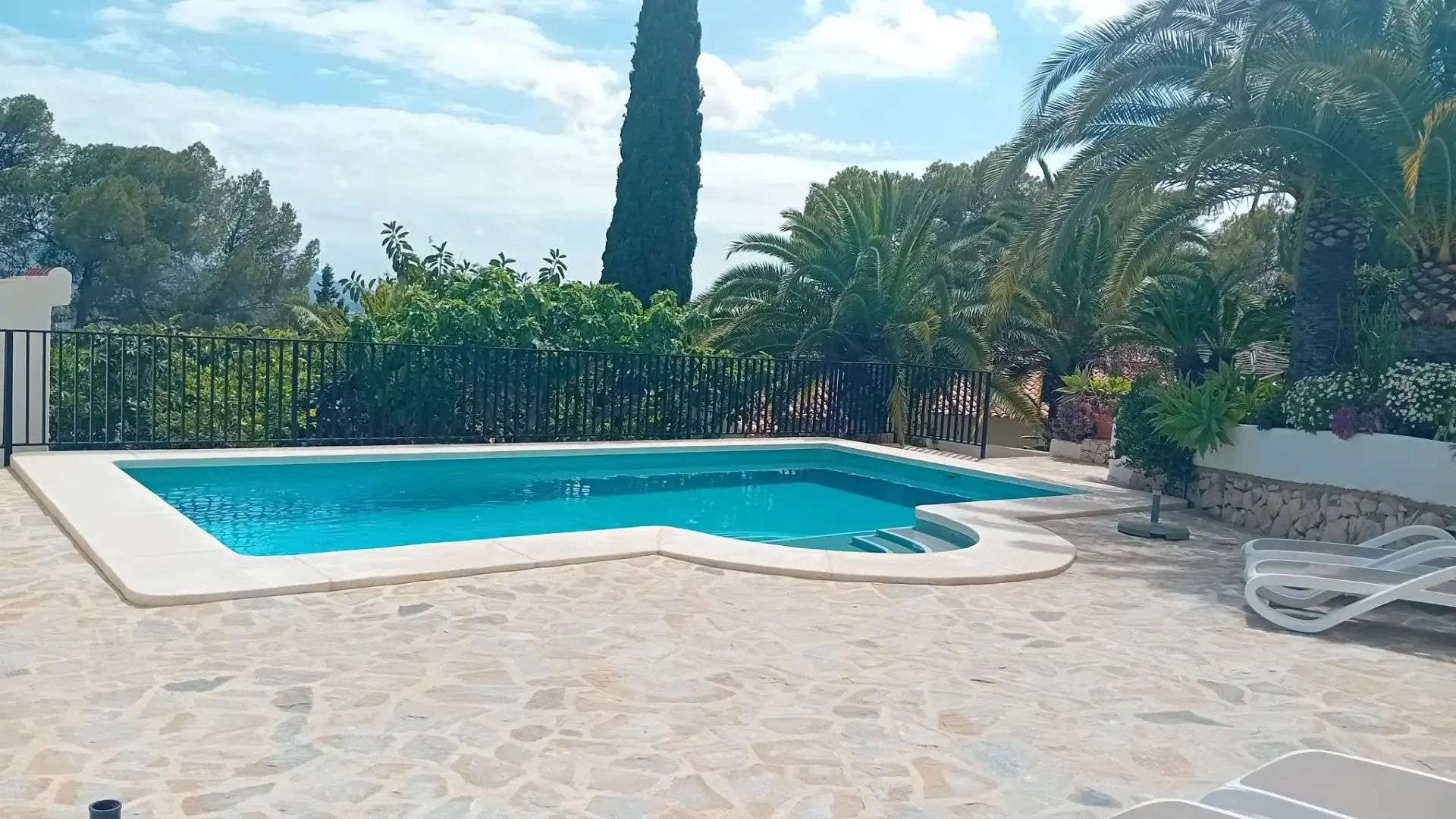 Swimming pool of Houses for sale in Altea la Vella