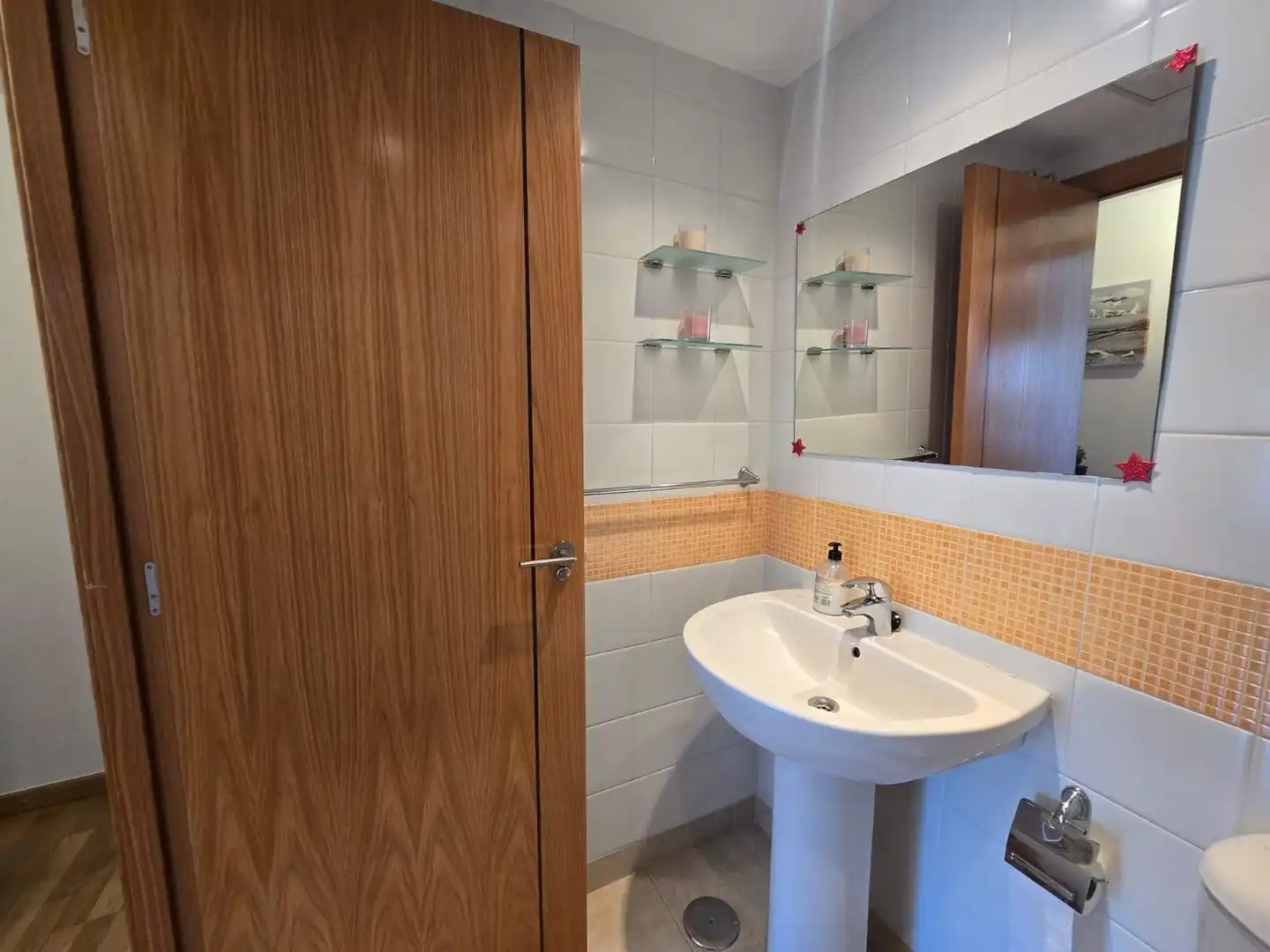 Bathroom of Flat for sale in Santa Pola  with Air Conditioner, Private garden and Terrace