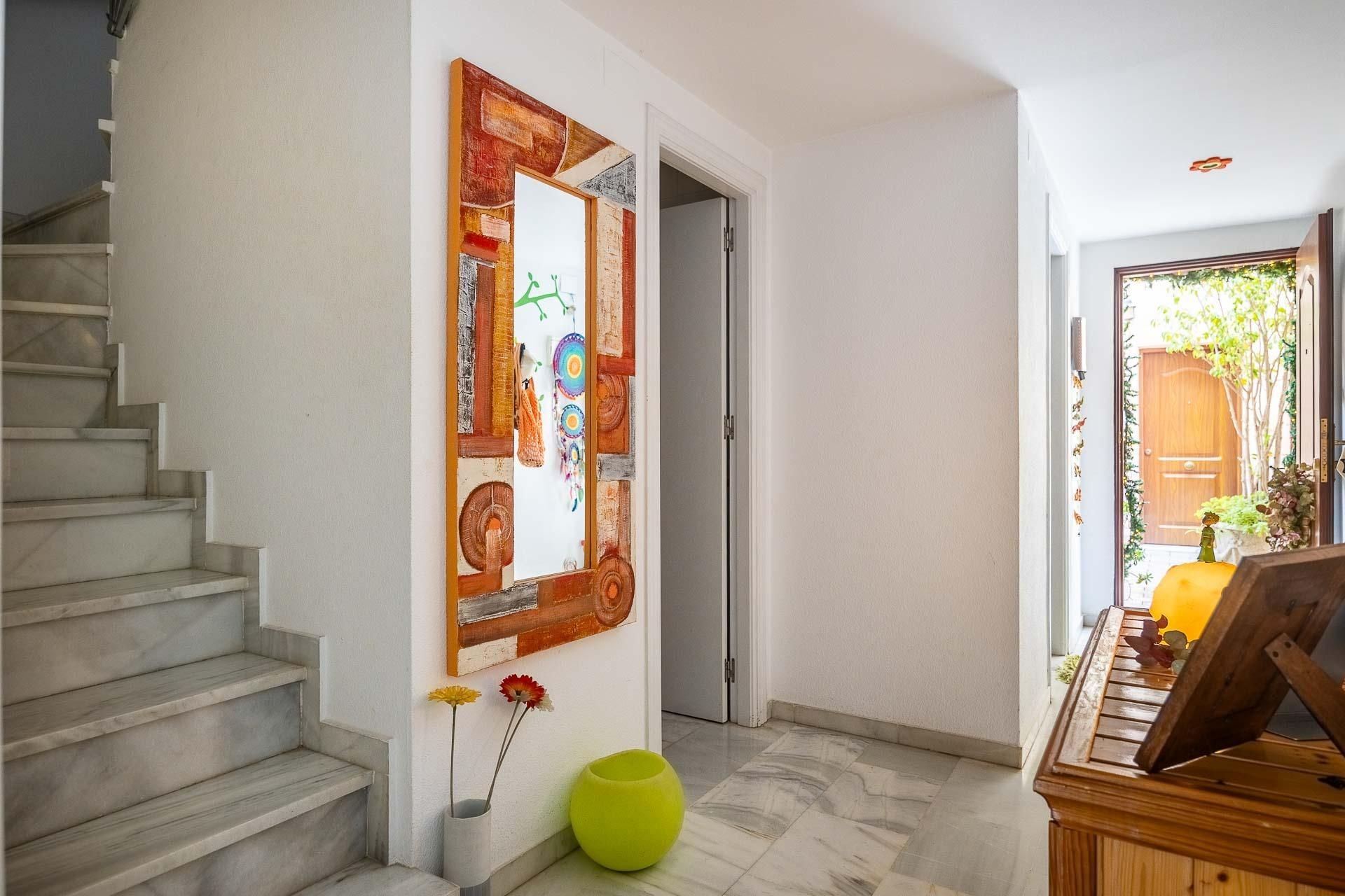 Duplex for sale in Dos Hermanas  with Air Conditioner, Terrace and Community pool