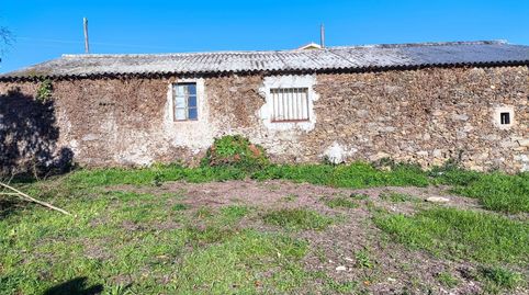 Casa con terreno para rehabilitar en Outeiro, Cela de Cambre