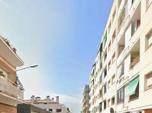 Piso con ascensor en venta en Ponent
