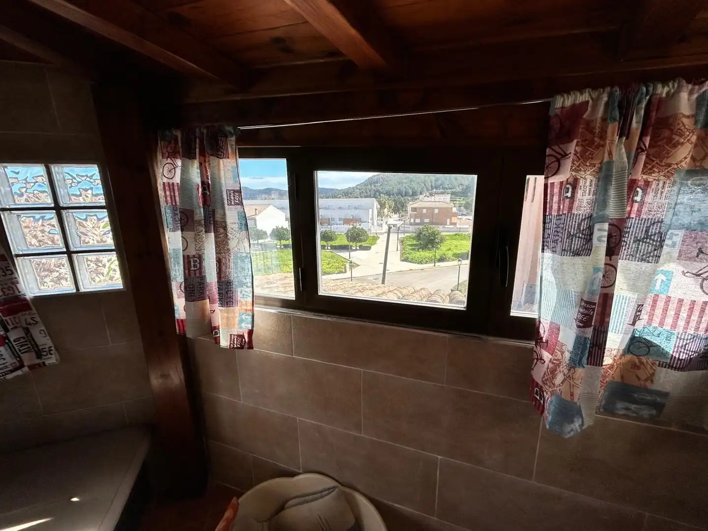 Bany de Casa o xalet en venda en Alfauir amb Calefacció, Jardí privat i Parquet