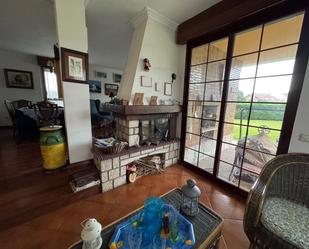 Living room of House or chalet for sale in Siero  with Heating, Private garden and Parquet flooring