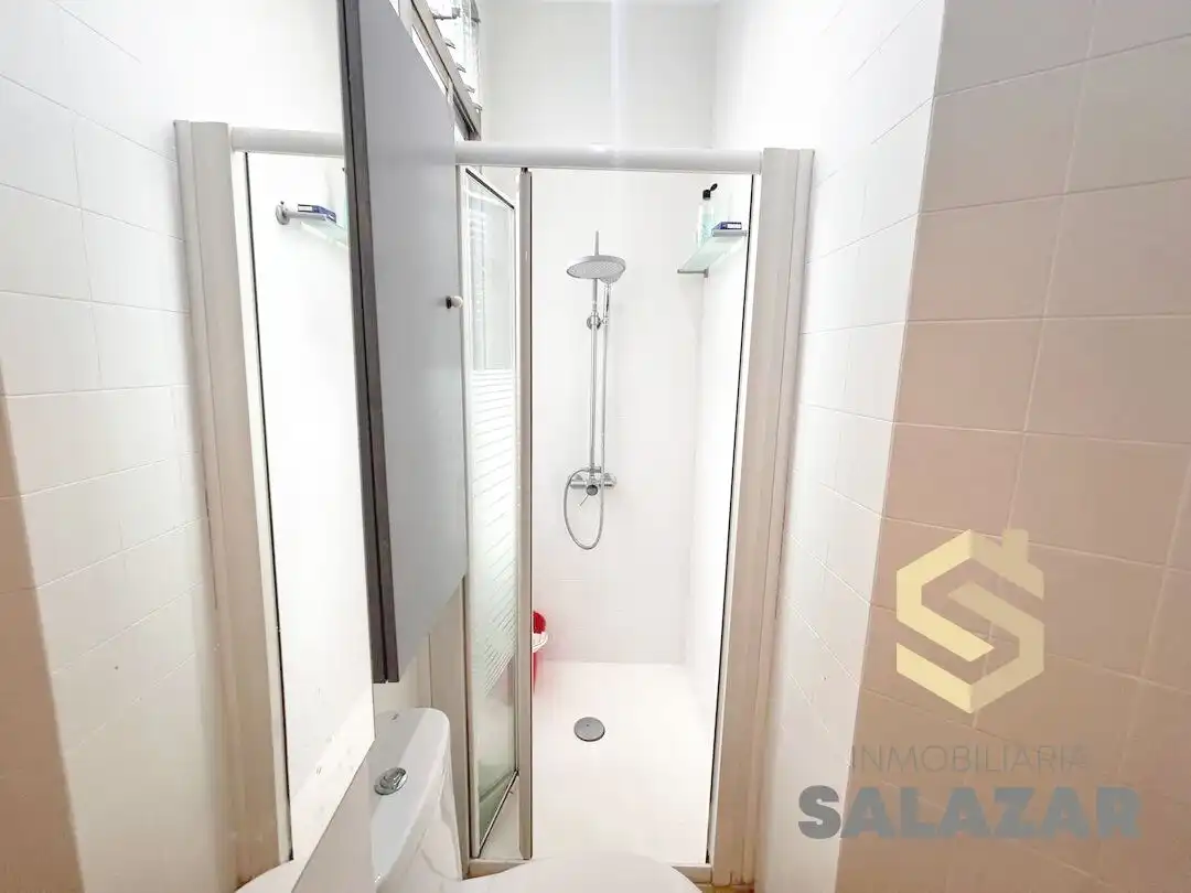 Baño de Piso de alquiler en Bilbao  con Calefacción