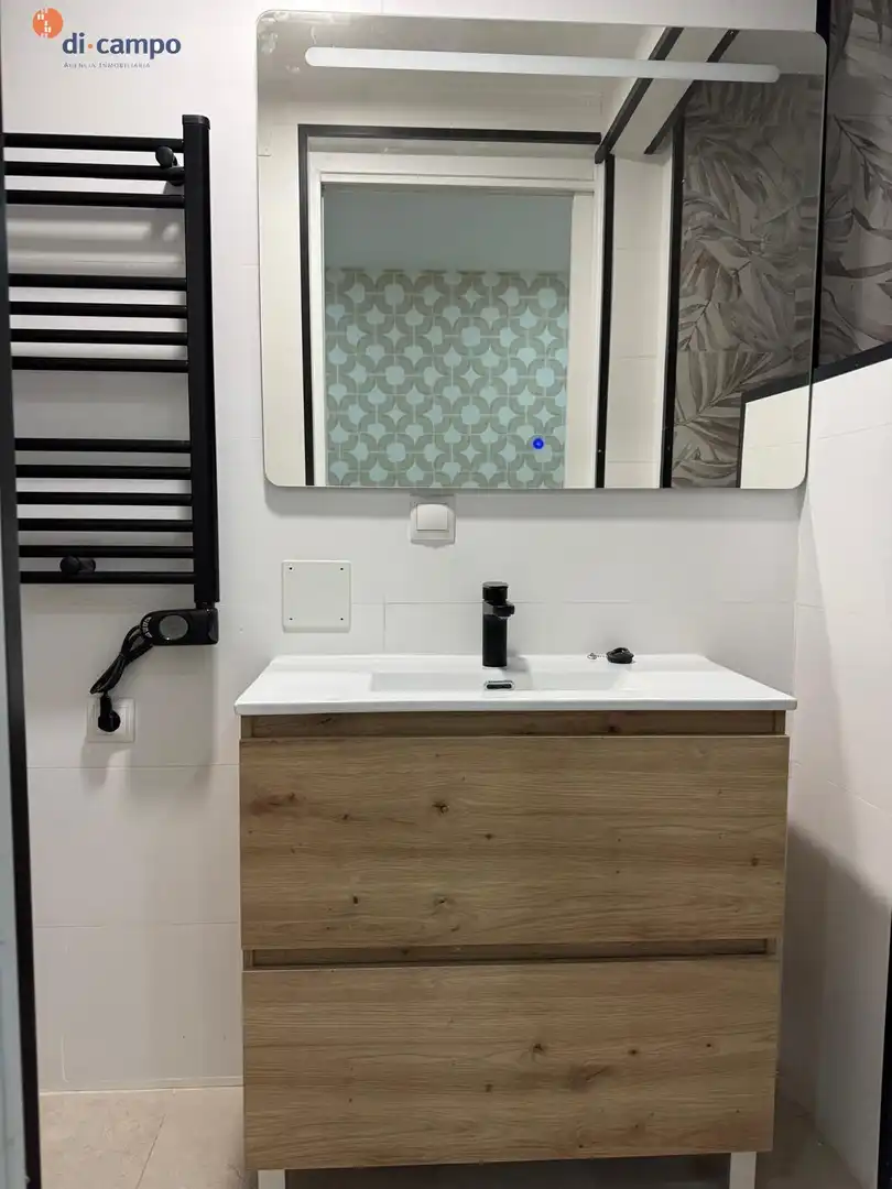 Bany de Apartament en venda en Valladolid amb Calefacció