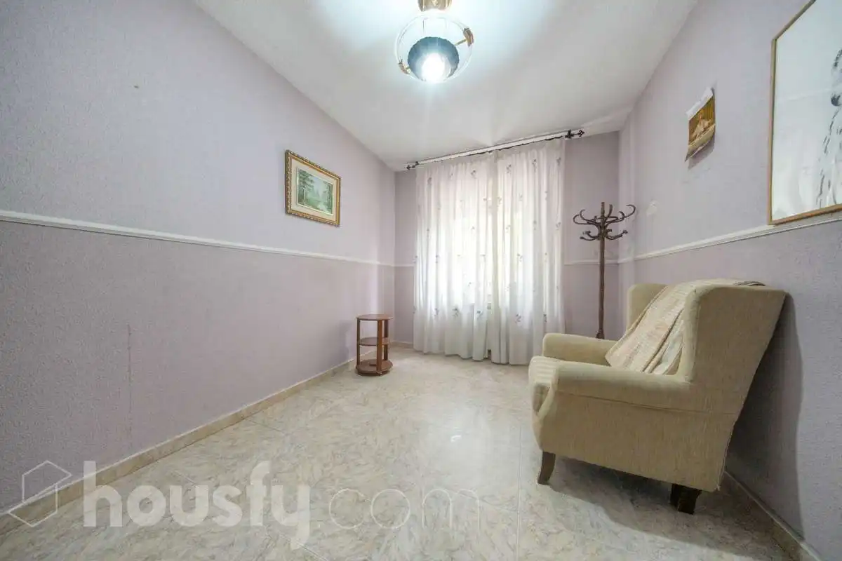 Piso con ascensor en venta en Calle la Chulapona ., imagen 13