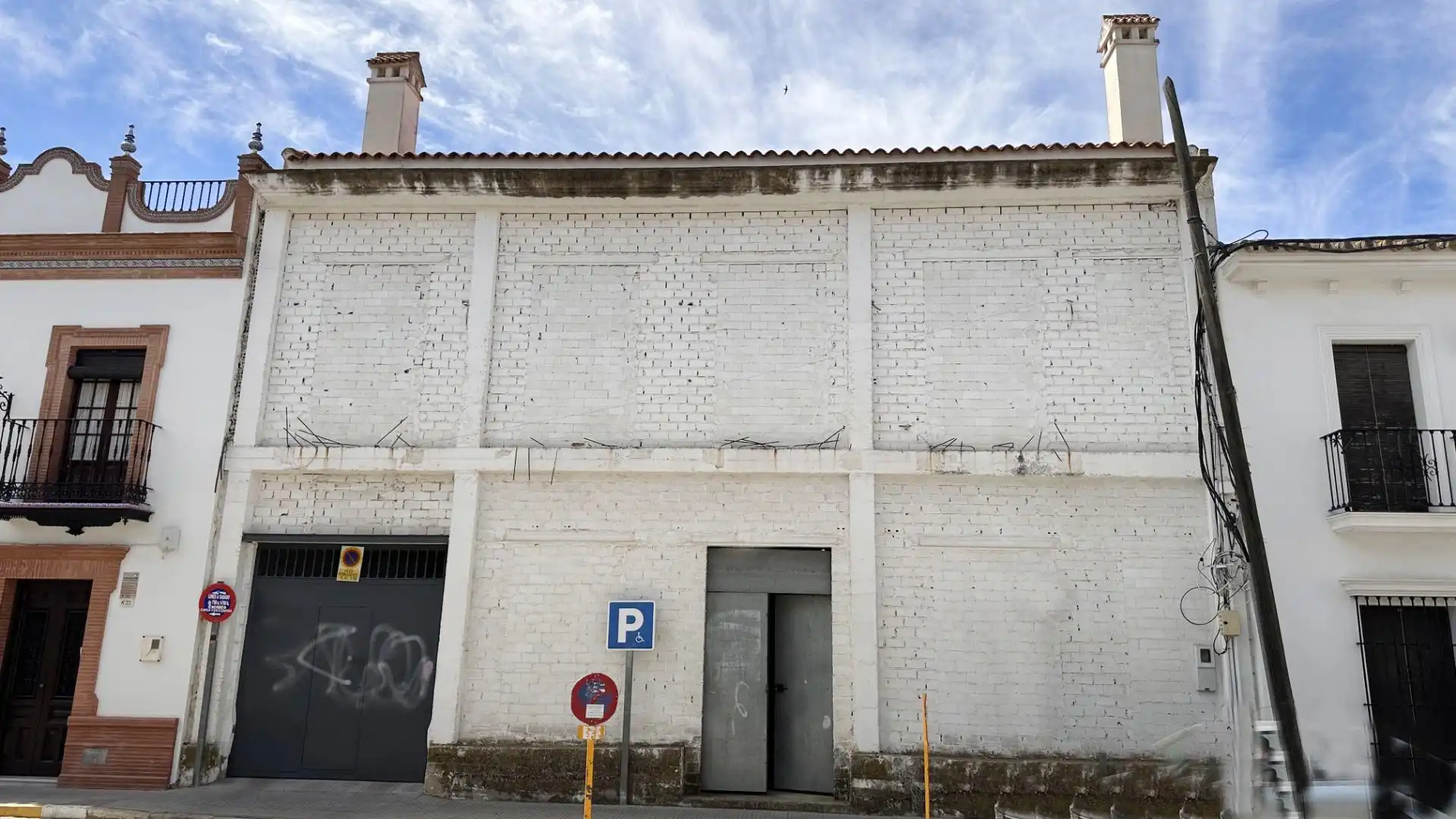 Edifici en venda a Bollullos Par del Condado