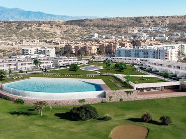 Casa a schiera con piscina in vendita a Almerimar