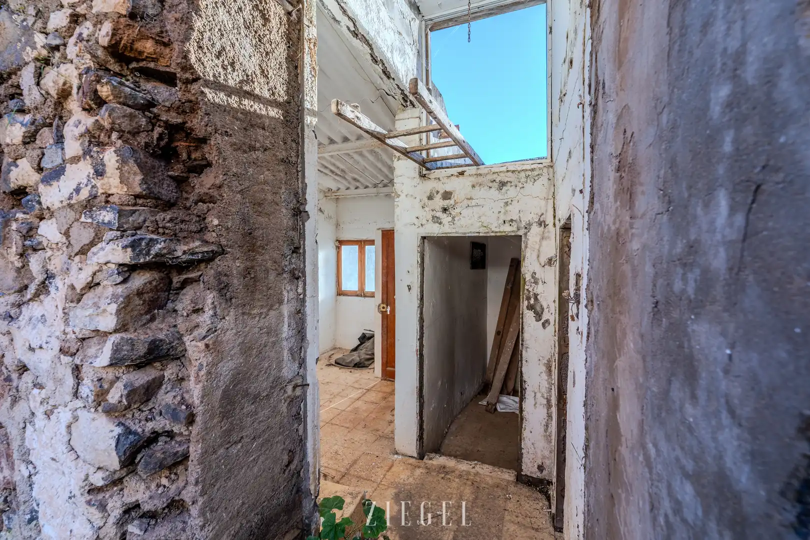 Houses for sale in Lugar el Ouebradero, 6, El Álamo - Arbejales