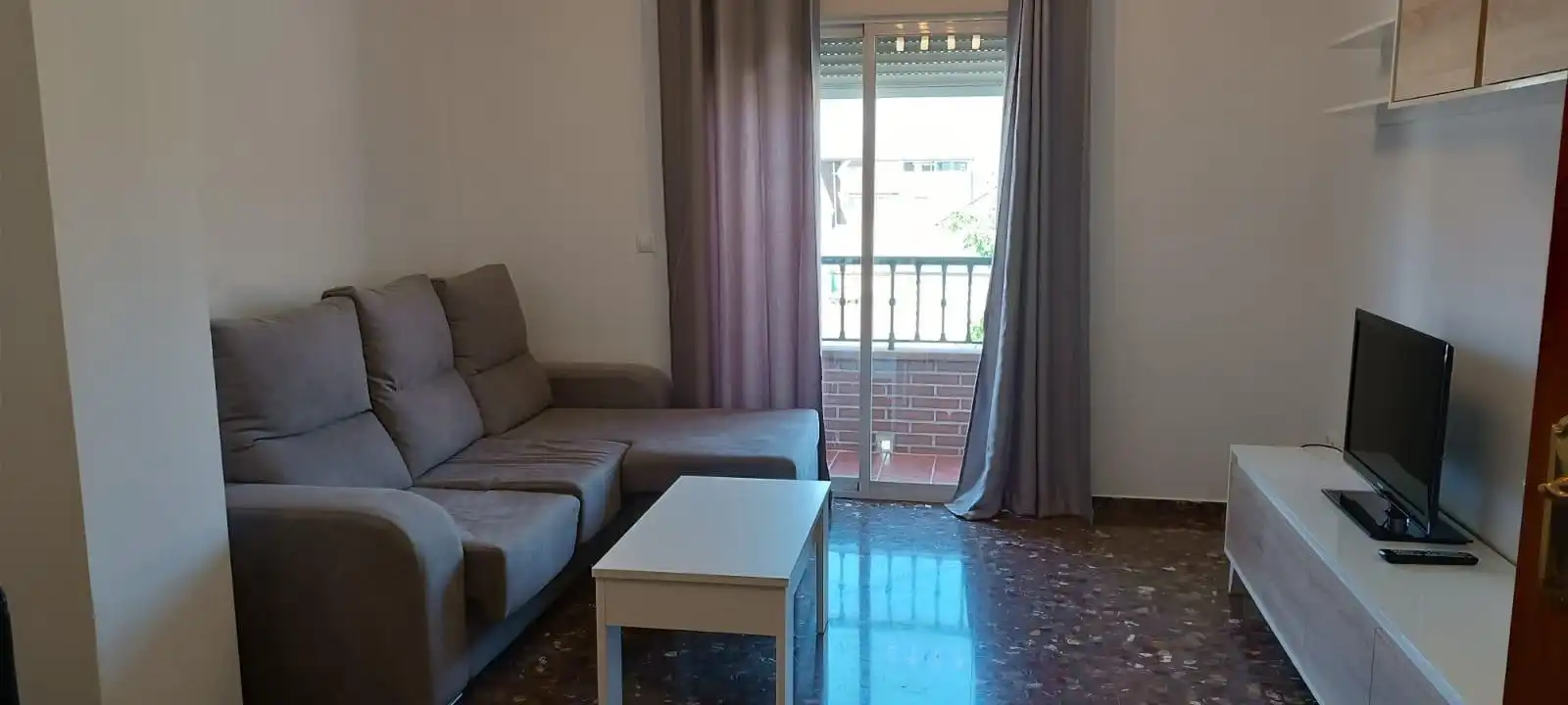 Appartamento con terrazza in affitto a Maracena