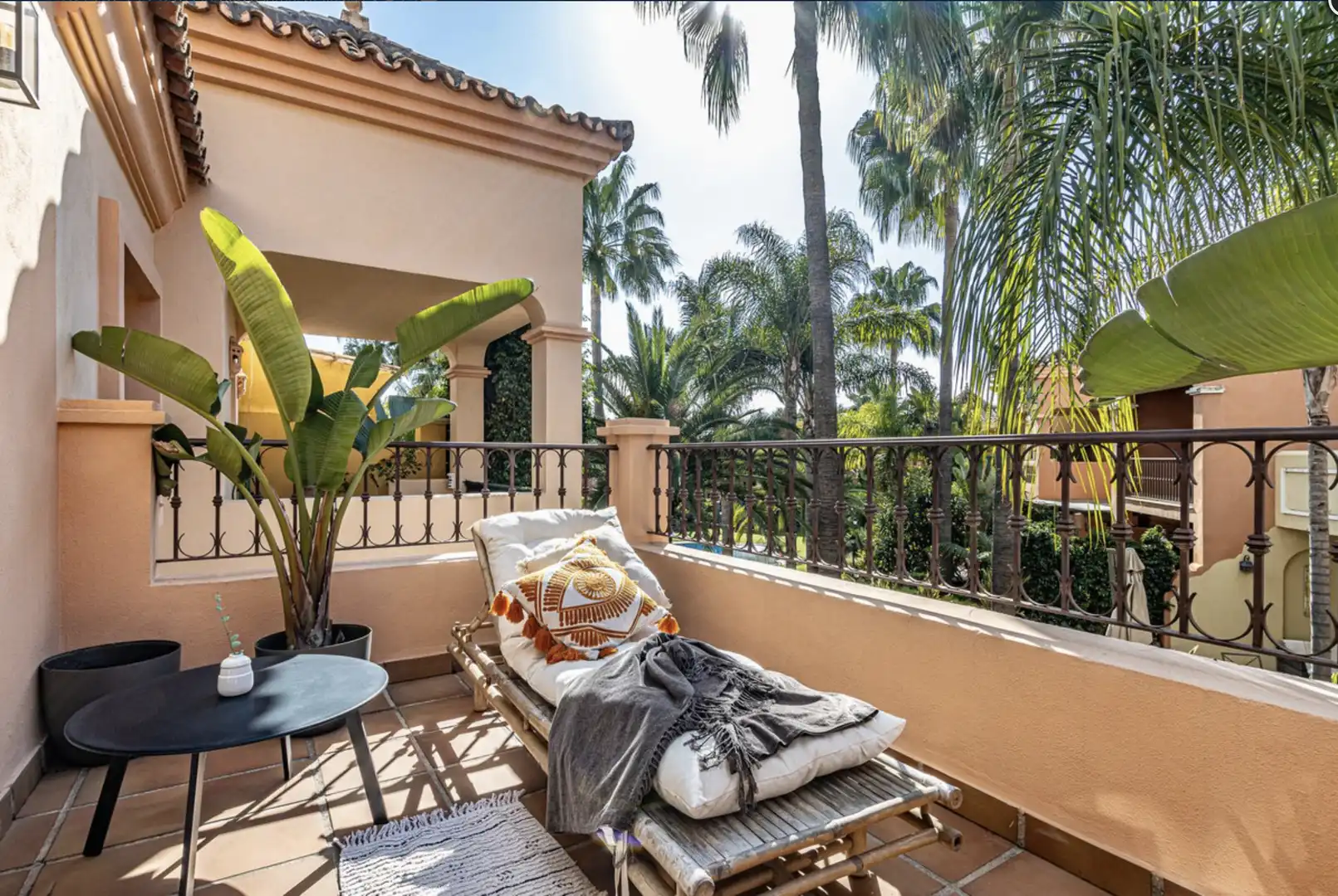 Terrassa de Casa adosada de lloguer en Marbella amb Aire condicionat, Terrassa i Moblat