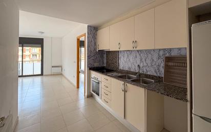 Kitchen of Flat for sale in Olot  with Air Conditioner, Heating and Balcony