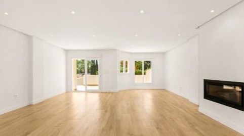 Foto 3 de Casa adosada en venta en Sierra Blanca, Marbella