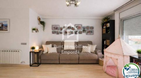 Foto 2 von Maisonette zum Verkauf in Calle Tirso de Molina, Centre, Roses