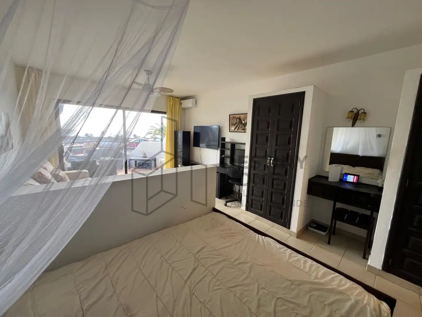 Schlafzimmer von Wohnungen zum Verkauf in Tuineje mit Terrasse, Möbliert und Gemeinschaftspool