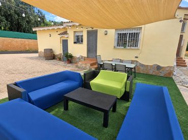 Xalet amb piscina en venda a El Llombo