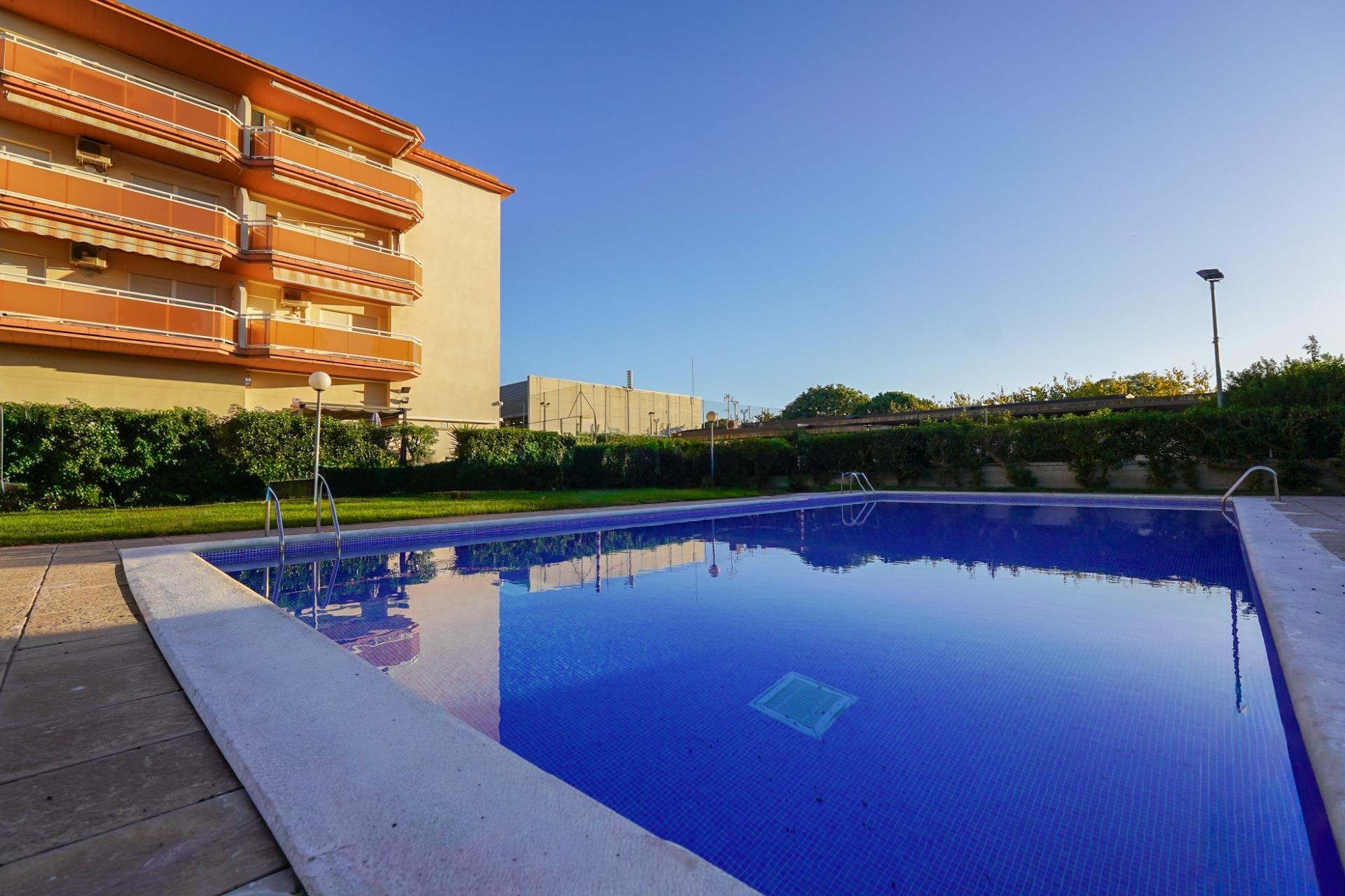 Piscina de Piso en venta en Vila-seca con Parquet