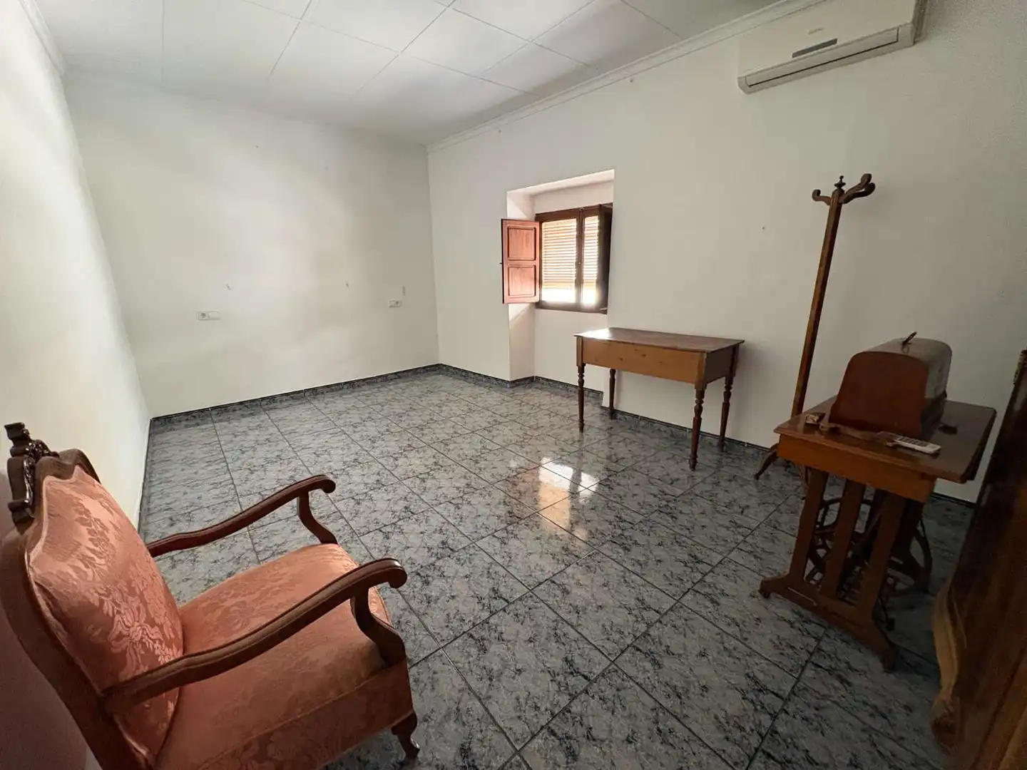 Casa adosada en venta en Mula