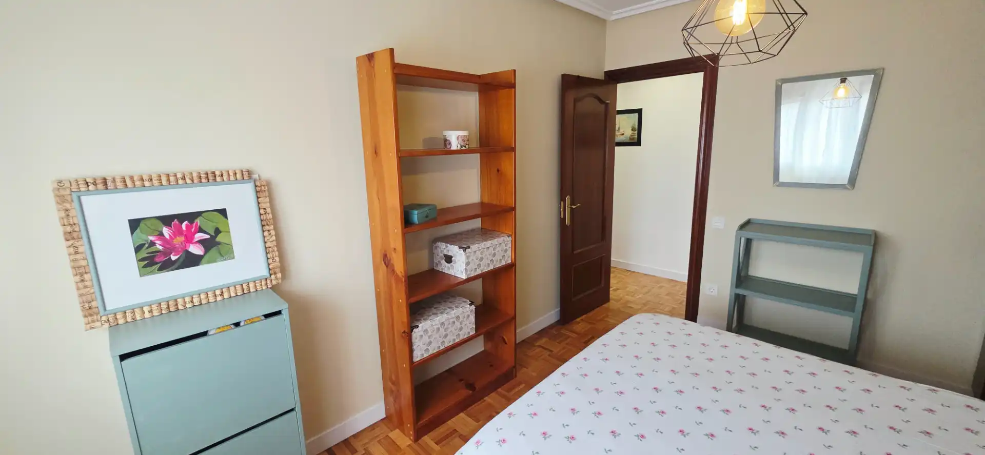 Bedroom of Flat for rent in Gijón   with Heating, Parquet flooring and Furnished