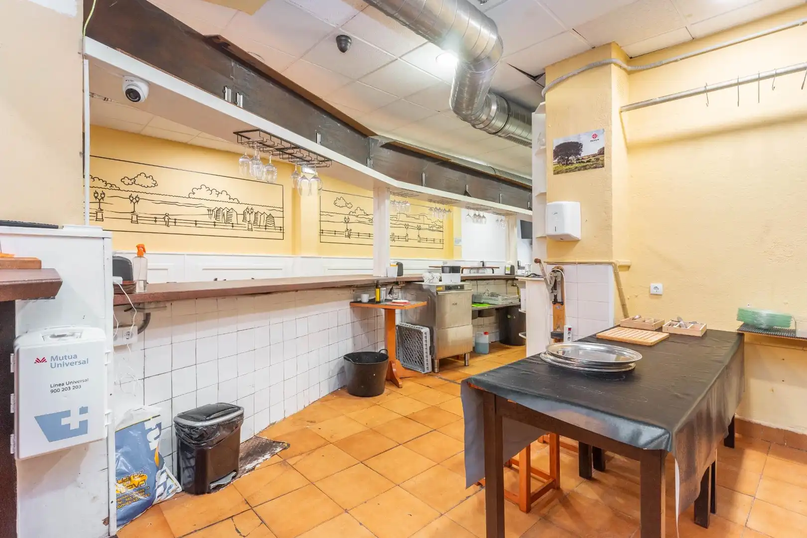 Cocina de Local en venta en Gijón  con Amueblado