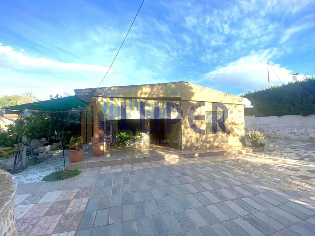 Vista exterior de Casa o xalet en venda en San Vicente del Raspeig / Sant Vicent del Raspeig