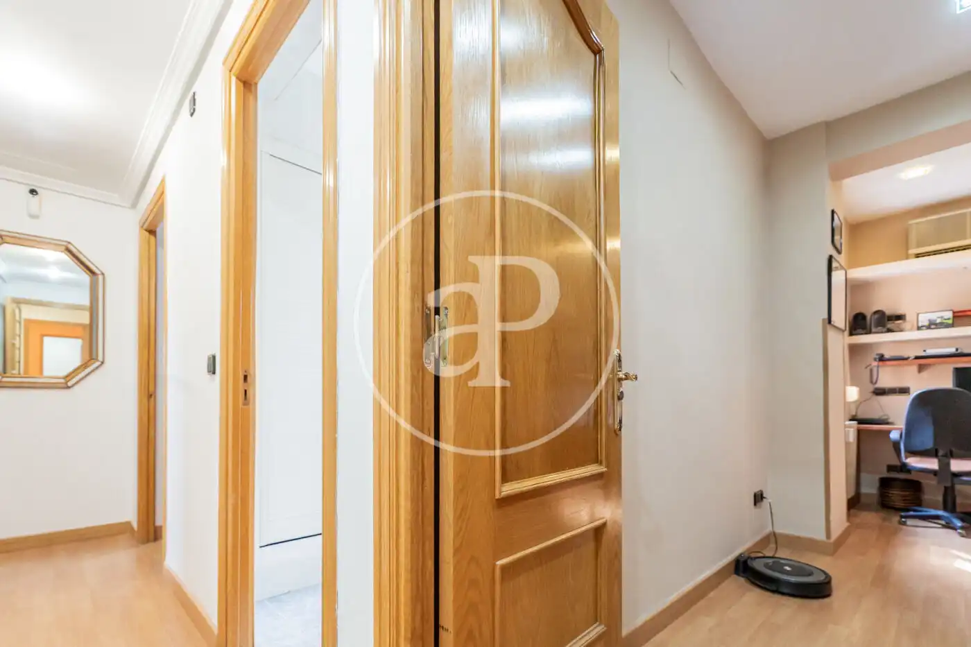 Piso en venta en Madrid con Aire acondicionado, Calefacción y Terraza