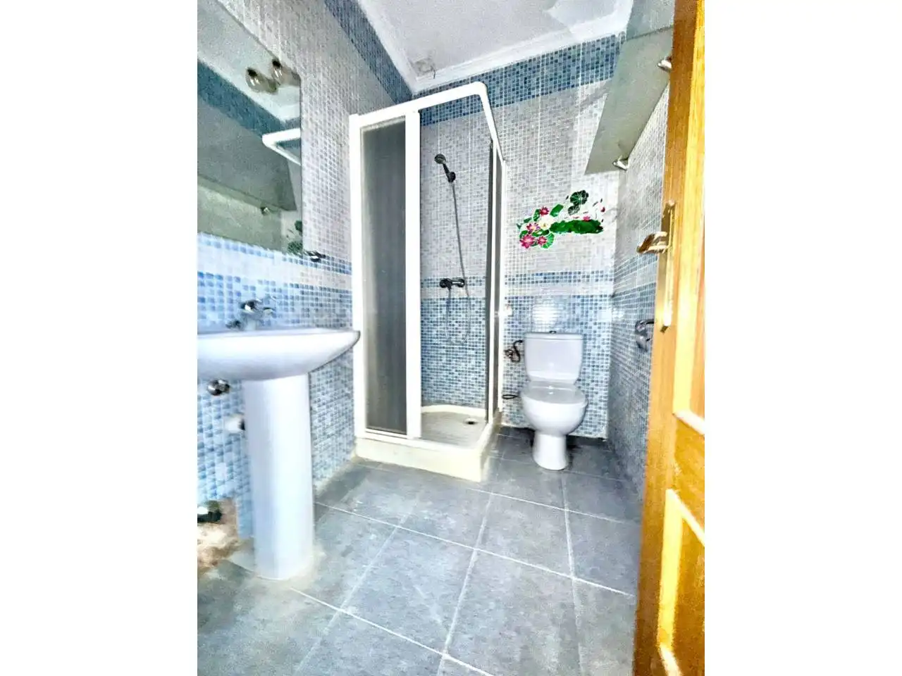 Baño de Casa adosada en venta en Miguel Esteban con Alarma y Piscina comunitaria