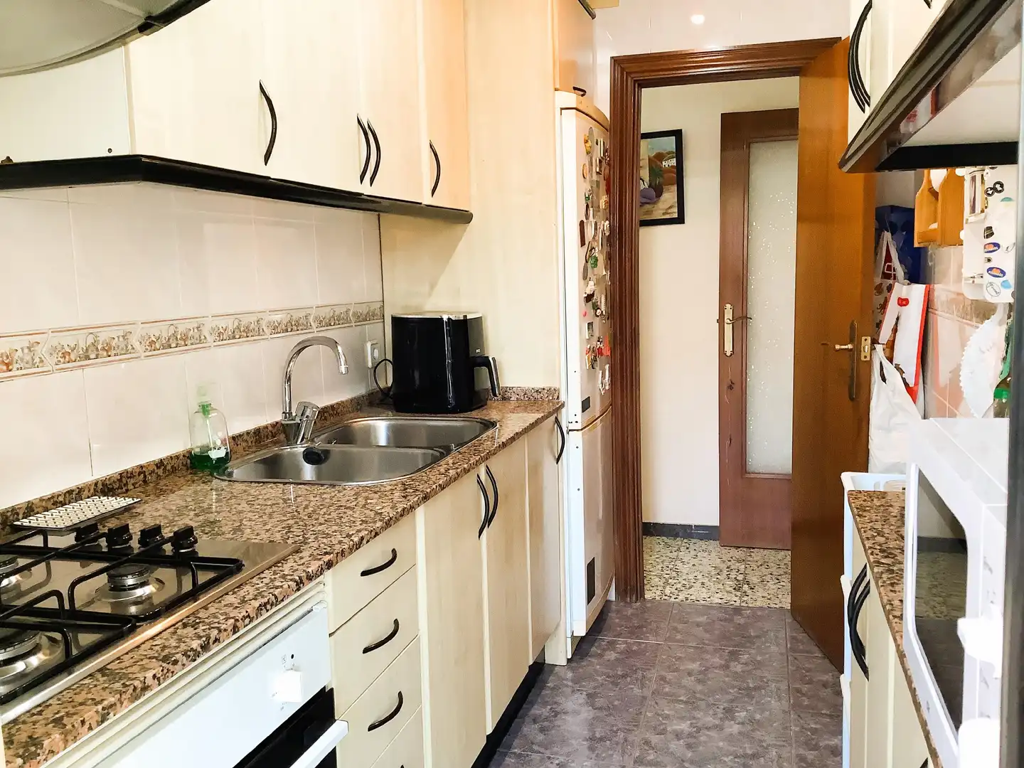 Kitchen of Flat for sale in El Masnou  with Heating and Balcony