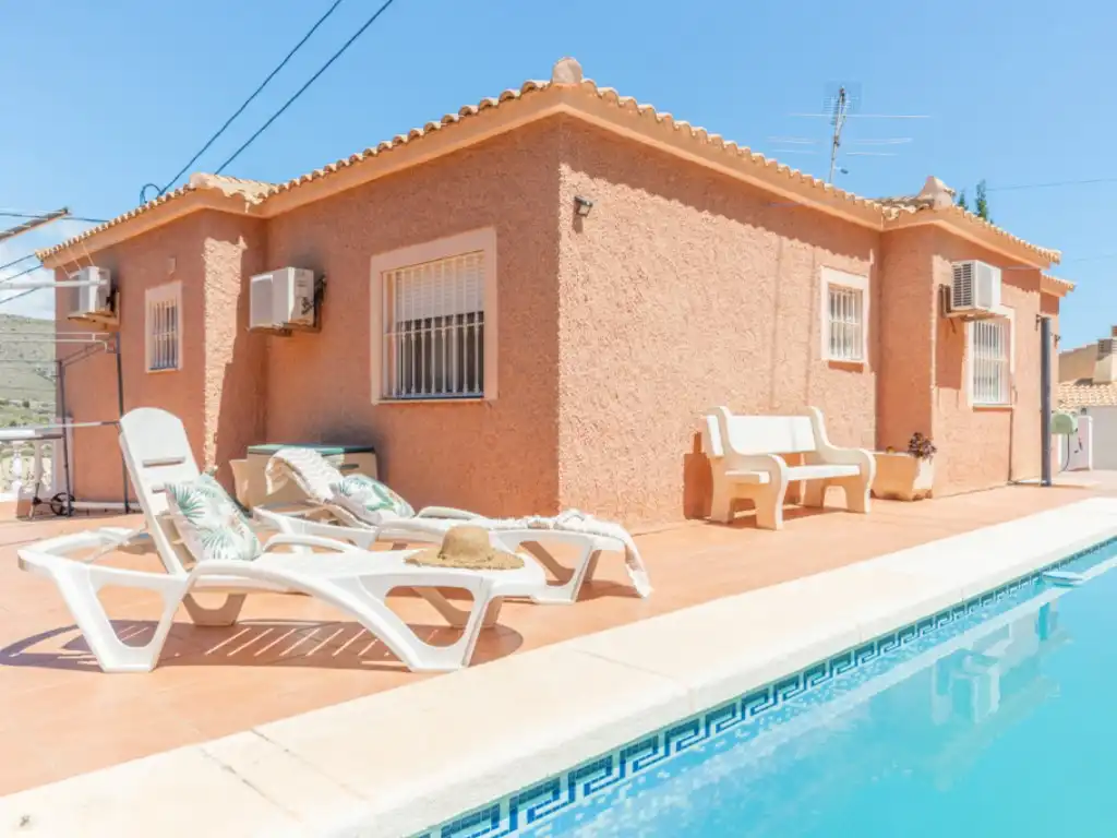 Houses for sale in C. d'Oriola, 70, Pueblo Acantilado - Lanuza