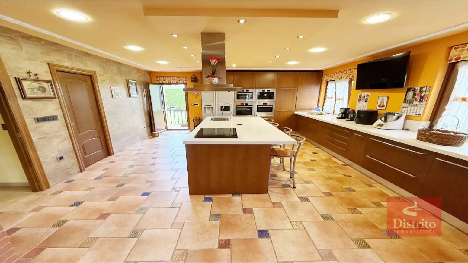 Casa amb terrassa en venda a Soto de la Marina - Murillo, imagen 17