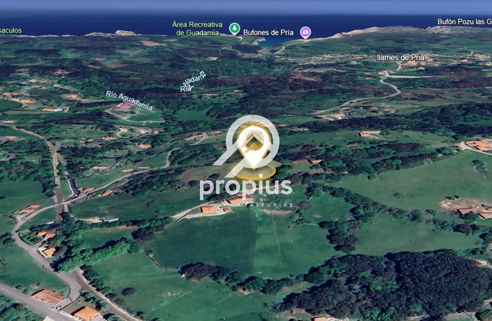 Land for sale in Llanes