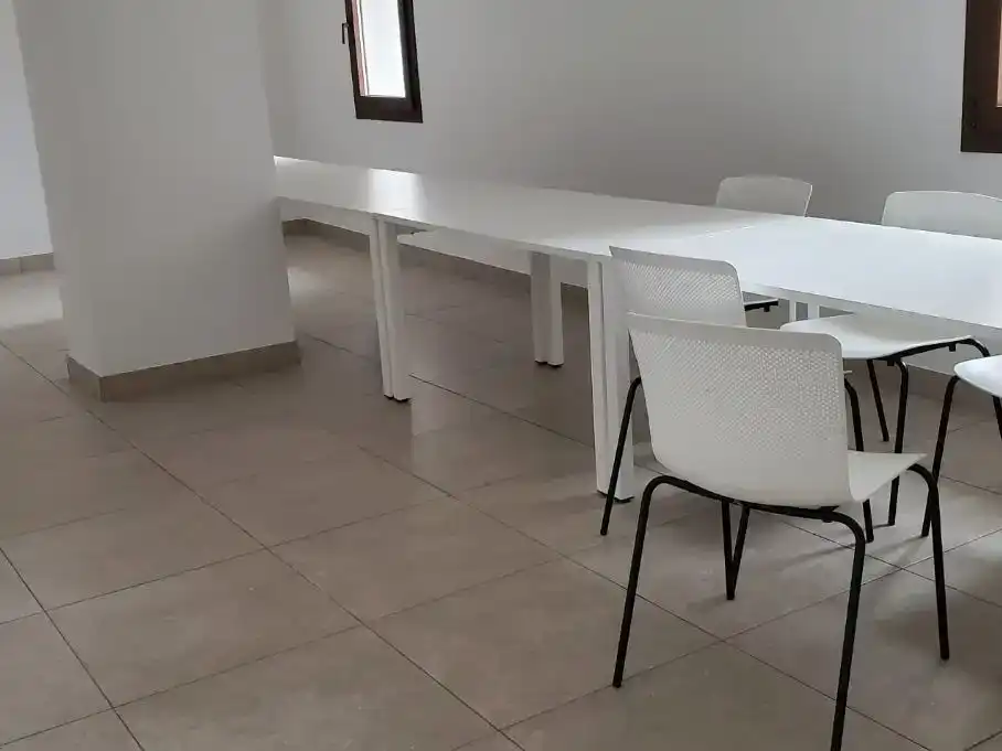 Wohnung zur Miete in Dénia mit Klimaanlage und Schwimmbad