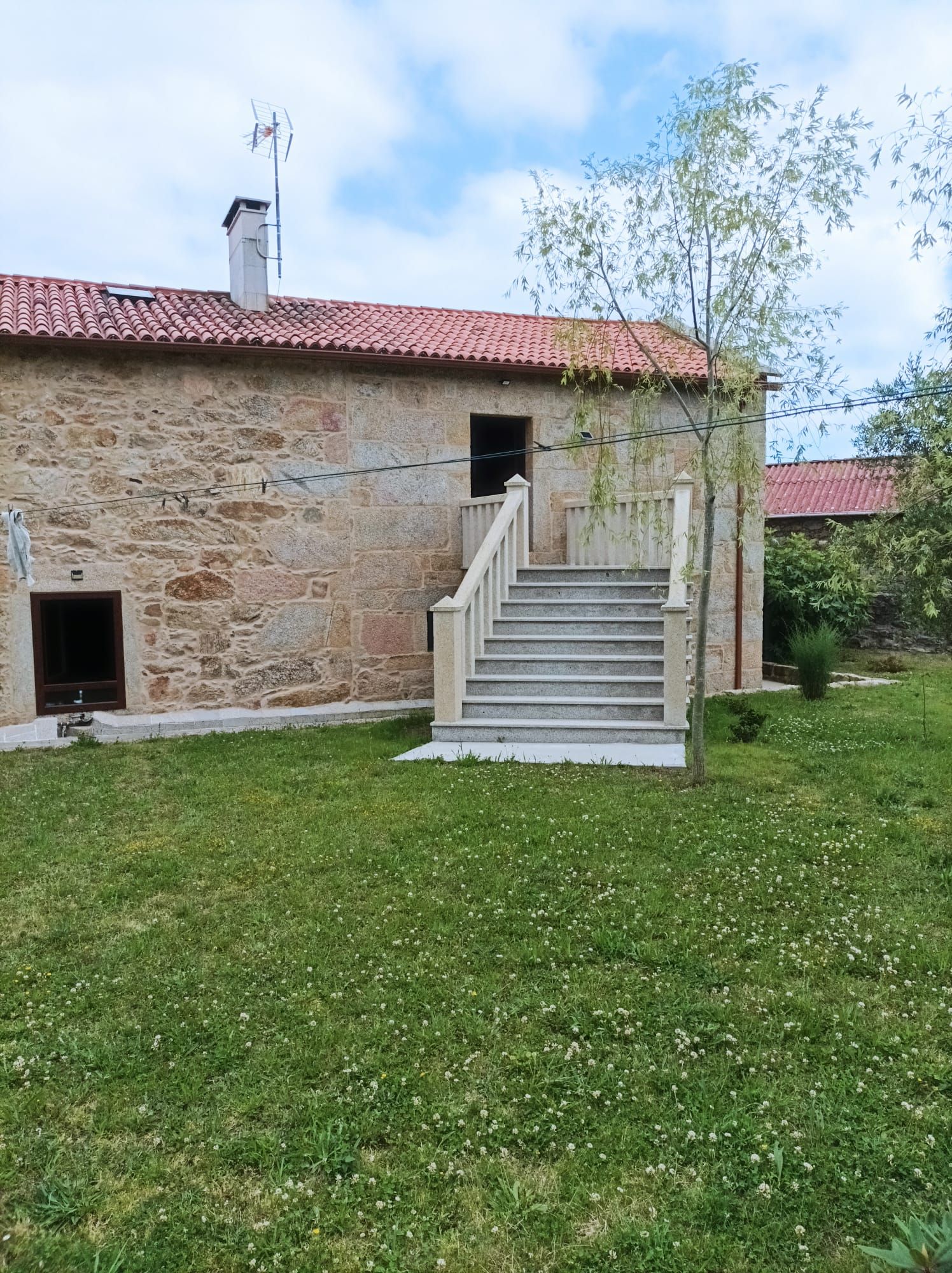 Exterior view of Country house to rent in Boiro  with Private garden, Terrace and Storage room