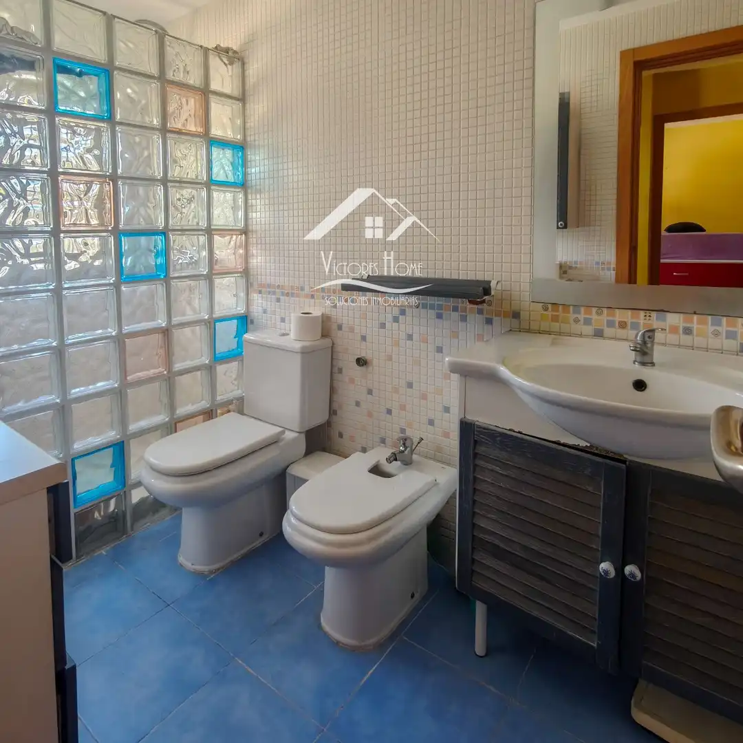 Baño de Casa adosada en venta en Rivas-Vaciamadrid con Aire acondicionado, Calefacción y Jardín privado