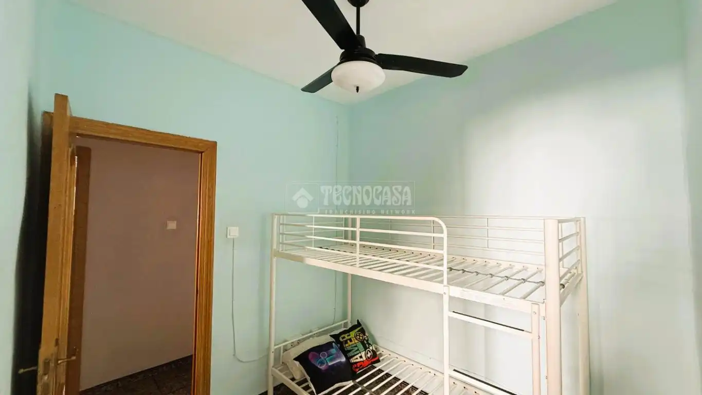 Habitación de Piso en venta en Valencia con Aire acondicionado y Balcón