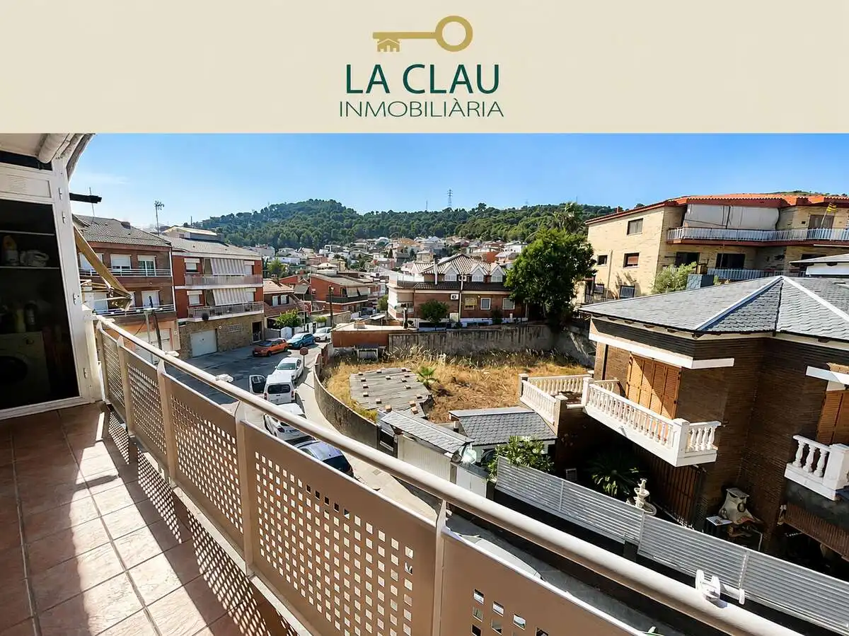 Exterior view of Attic for sale in Viladecans  with Air Conditioner, Heating and Terrace