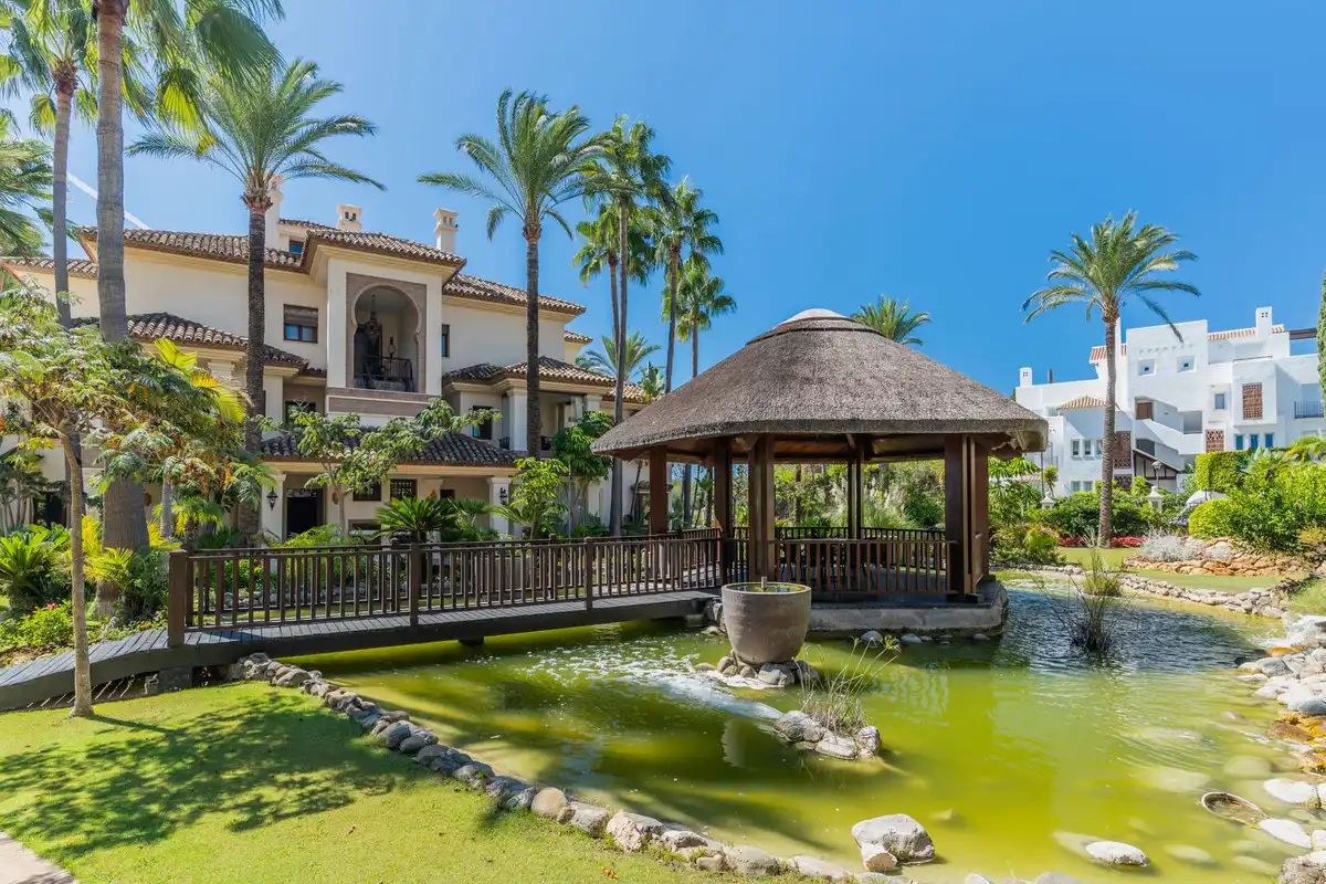 Piso con ascensor en venta en Río Real - Los Monteros, imagen 40